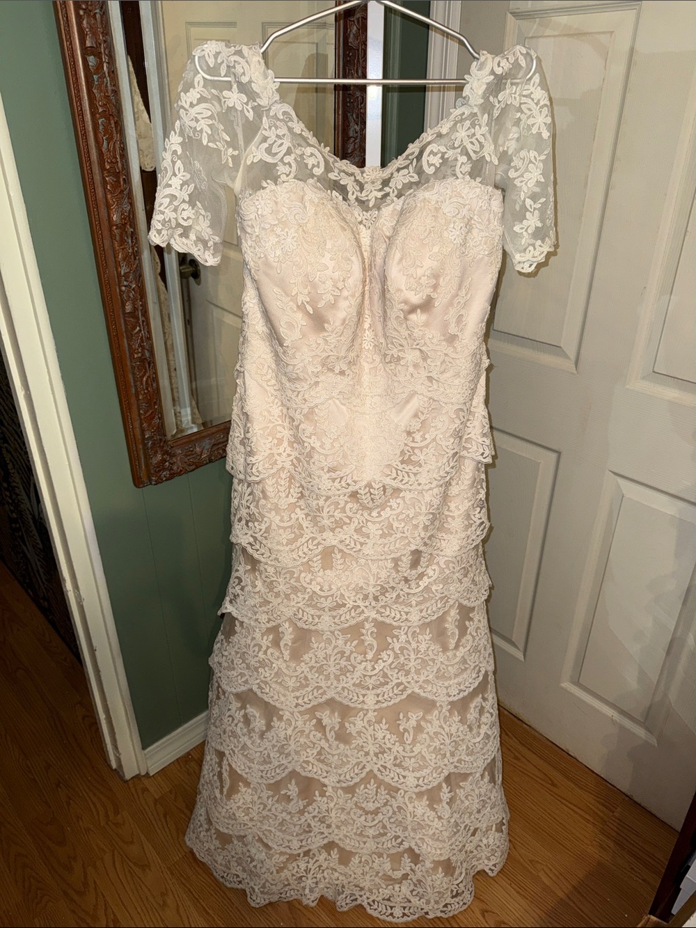 “Moonlight Bridal J6543 Mermaid Gown Set with Detachable Couture H1249 Lace Top”
